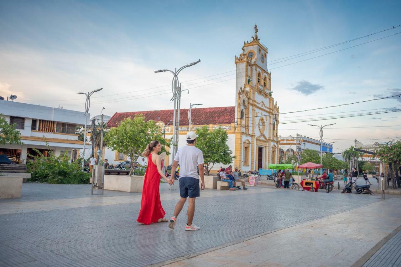 Onoma Hotel Lorica Zewnętrze zdjęcie