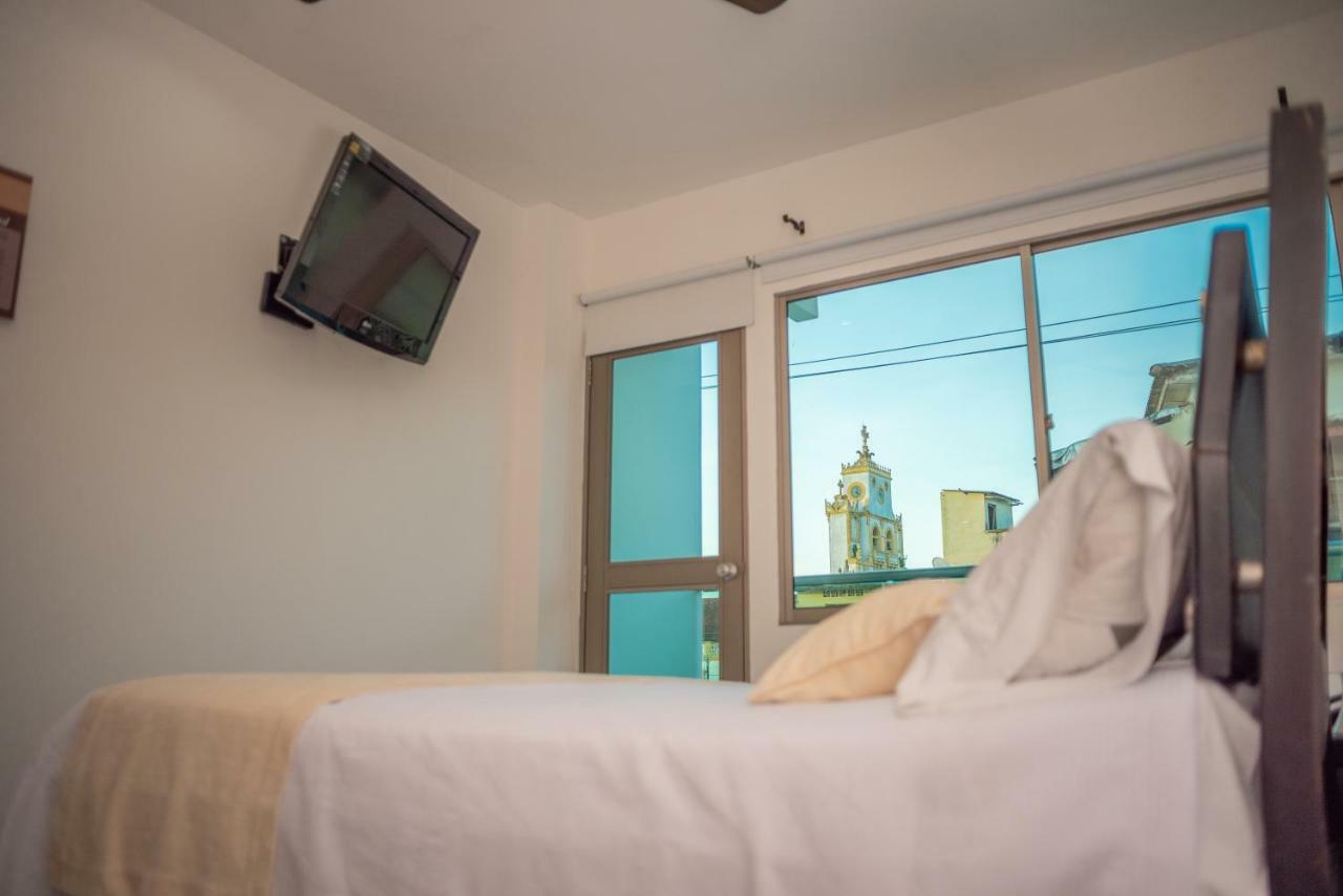 Onoma Hotel Lorica Zewnętrze zdjęcie